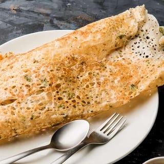 Rava Onion Chili Dosa